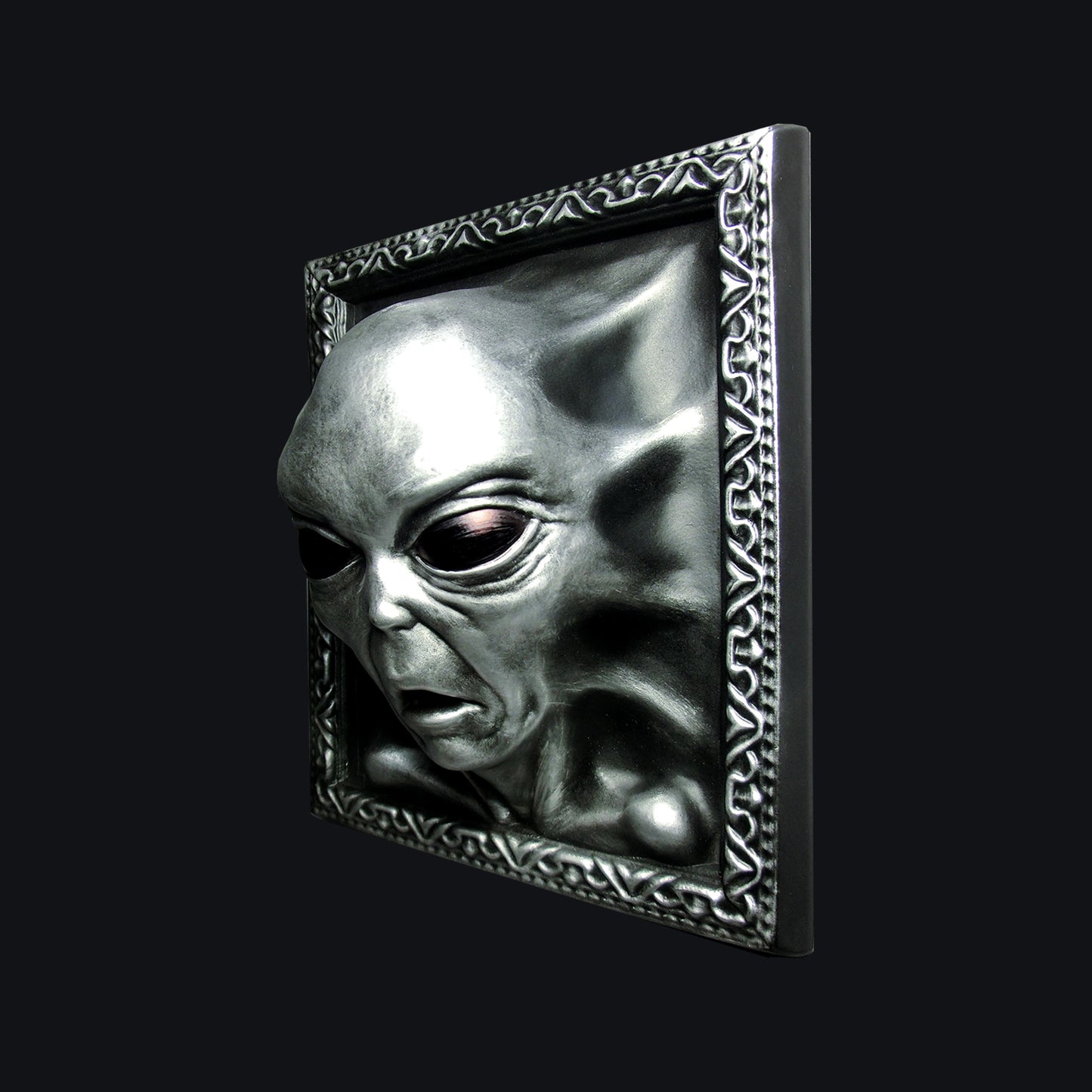 THE ALIEN